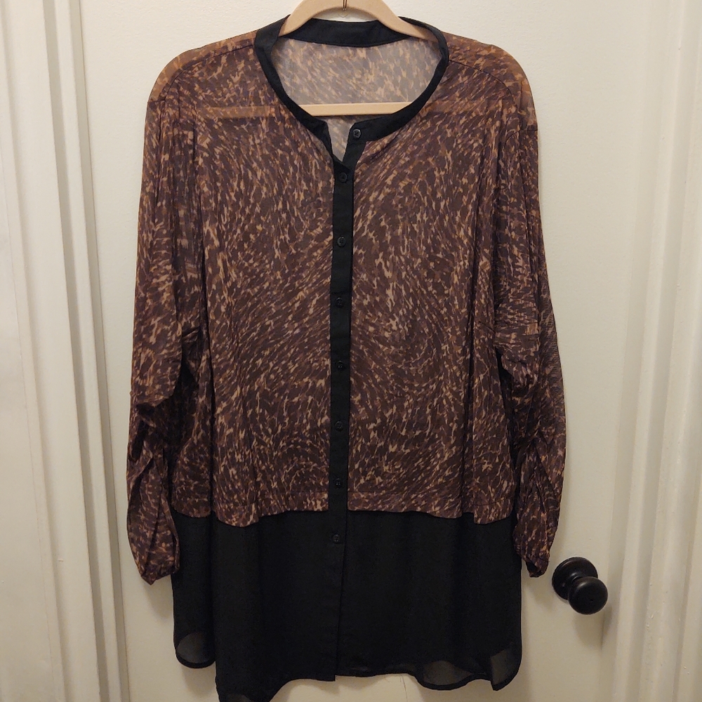 K. Jordan Leppard Ruched Sleeve Top